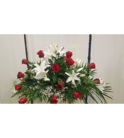 ramos funerarios,centros de rosas blancas,centros con lilium